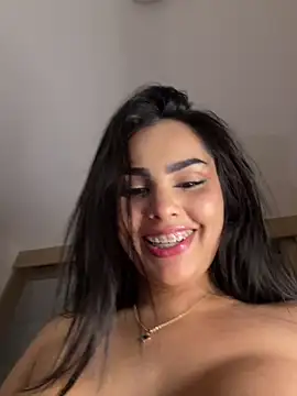 Maddy Rouse  online show from 16, 5, 2026