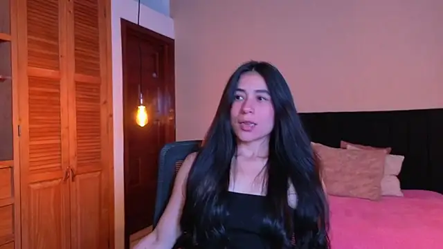 ChloeTurner  online show from 7, 3, 2026