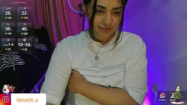 Snapshot of _laina_ chatting on 6, 1, 2025 laina online show from 6, 1, 2025