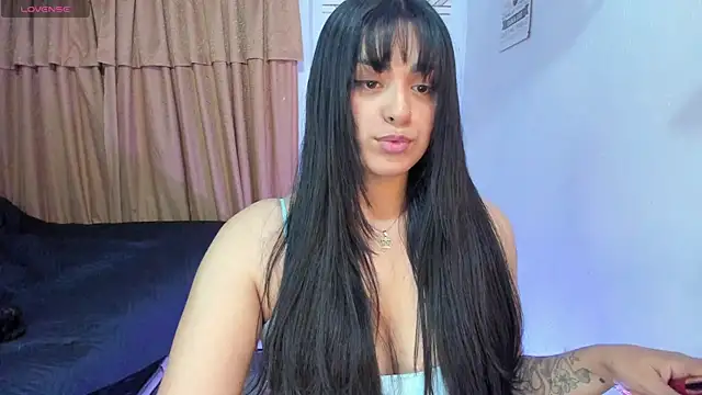 Snapshot of _laina_ chatting on 22, 2, 2025 laina online show from 22, 2, 2025