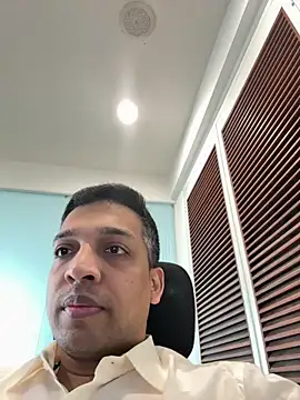 Snapshot of a4ashes chatting on 15, 10, 2025 a4ashes online show from 15, 10, 2025