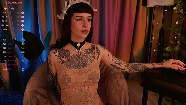 MichaellaMoon online show from 30, 1, 2025