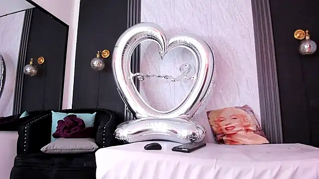 Snapshot of YummyDuooo chatting on 10, 4, 2026 YummyDuooo online show from 10, 4, 2026