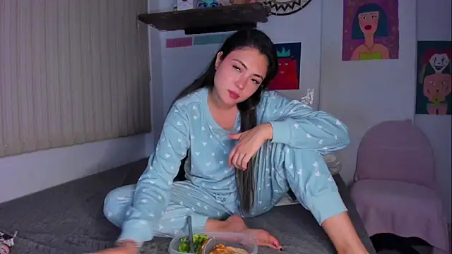 Snapshot of azumi_cutiepie_ chatting on 18, 2, 2025 azumi cutiepie online show from 18, 2, 2025