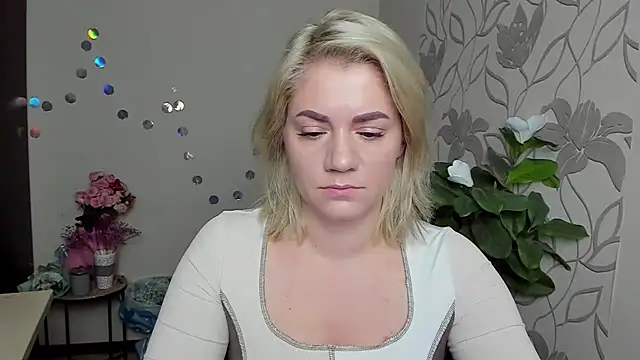 MariaSttone online show from 3, 12, 2025