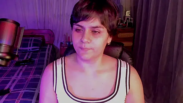 Snapshot of isabelacooperr chatting on 2, 8, 2026 isabelacooperr online show from 2, 8, 2026