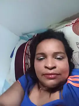 Snapshot of _violetta_- chatting on 9, 6, 2026 violetta - online show from 9, 6, 2026