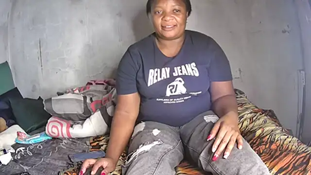 Sexyebonyxxx87 online show from 15, 2, 2026