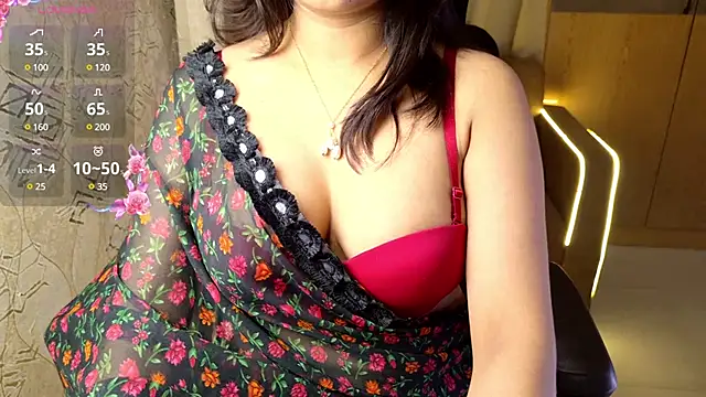 Snapshot of Punjabi_Queen1 chatting on 9, 1, 2025 Punjabi Queen1 online show from 9, 1, 2025