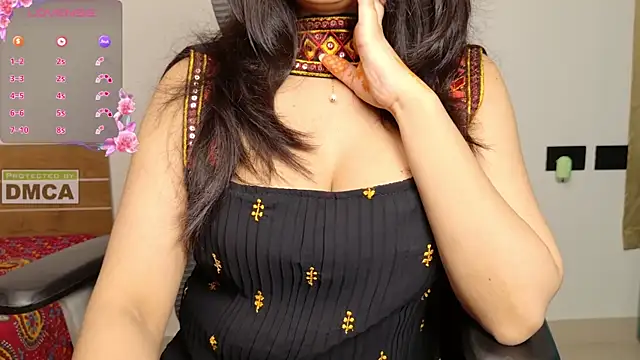 Snapshot of Punjabi_Queen1 chatting on 9, 10, 2025 Punjabi Queen1 online show from 9, 10, 2025