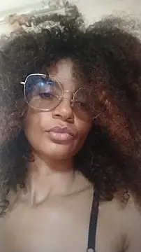 Snapshot of Emanuelle_manu chatting on 17, 2, 2026 Emanuelle manu online show from 17, 2, 2026