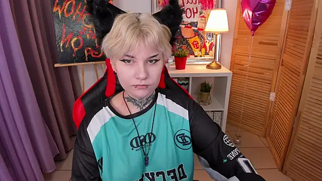 mekurisu online show from 15, 3, 2025