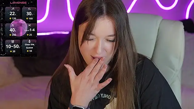 DonnaLustt online show from 4, 11, 2025