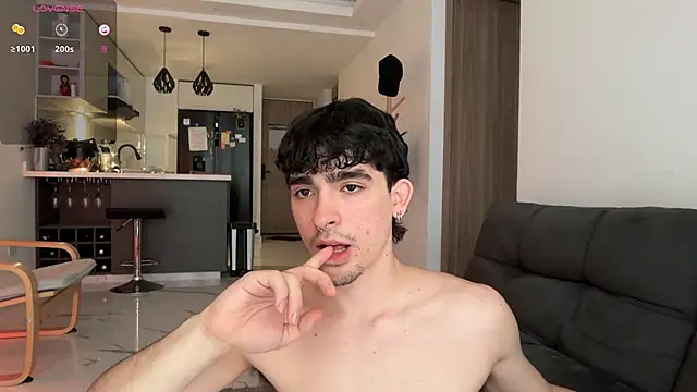 zenn rush1 online show from 10, 10, 2025