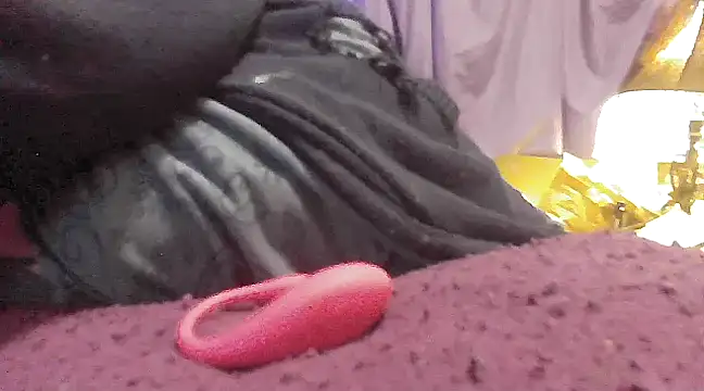 Snapshot of Alli_Kat chatting on 11, 1, 2025 Alli Kat online show from 11, 1, 2025