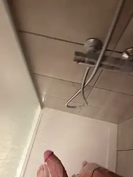 LucianoRixo1 online show from 23, 3, 2026