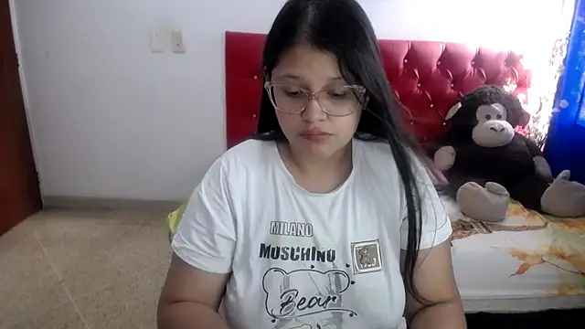 Snapshot of angel_barbie_1 chatting on 18, 5, 2026 angel barbie 1 online show from 18, 5, 2026