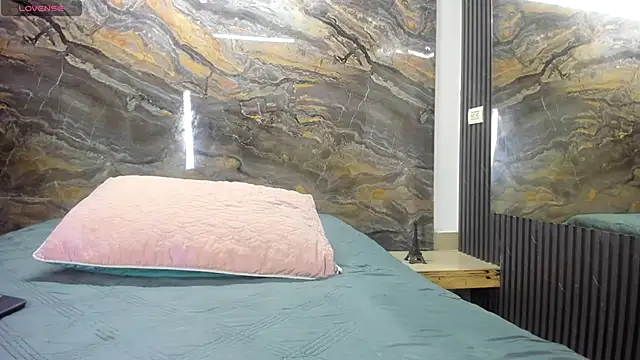 Yaya    11 online show from 25, 2, 2025