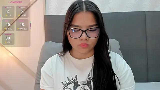 Snapshot of SophieHarris_ chatting on 19, 2, 2026 SophieHarris online show from 19, 2, 2026