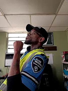 Txdarkmeat74 online show from 10, 2, 2026