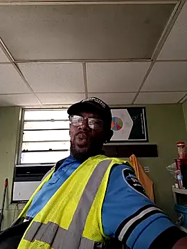 Snapshot of Txdarkmeat74 chatting on 1, 4, 2026 Txdarkmeat74 online show from 1, 4, 2026