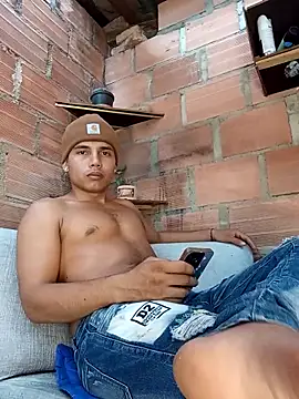 Snapshot of alex_candela chatting on 3, 5, 2026 alex candela online show from 3, 5, 2026