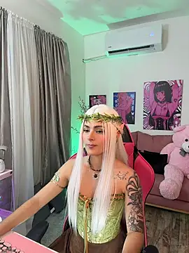 Snapshot of annieesweett chatting on 30, 6, 2026 annieesweett online show from 30, 6, 2026