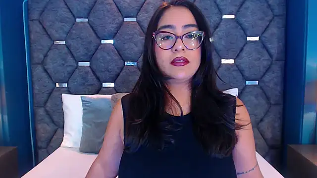 Snapshot of DevonPiers chatting on 10, 9, 2025 DevonPiers online show from 10, 9, 2025