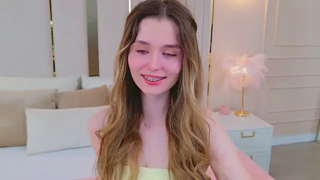 Snapshot of MarybethSnow chatting on 16, 4, 2026 MarybethSnow online show from 16, 4, 2026