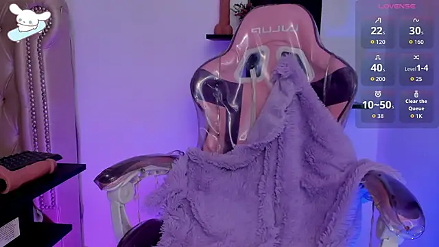 AlexaFoxy18 online show from 4, 10, 2025