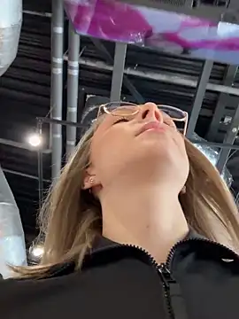 CaseyStar online show from 16, 2, 2025