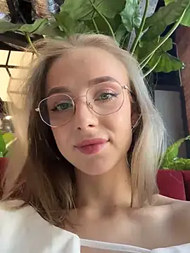 CaseyStar online show from 27, 2, 2025