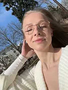 CaseyStar online show from 9, 3, 2025