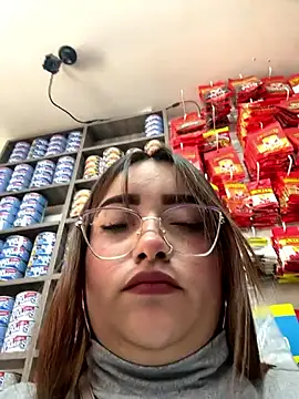 Snapshot of Tatiana_O chatting on 11, 9, 2025 Tatiana O online show from 11, 9, 2025