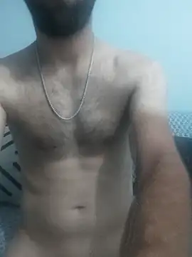 Snapshot of ozkanaslan chatting on 10, 9, 2025 ozkanaslan online show from 10, 9, 2025