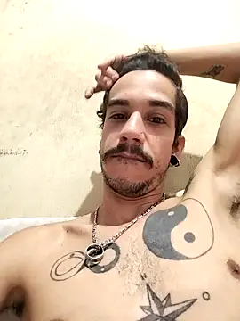 gatobranco001 online show from 3, 3, 2025