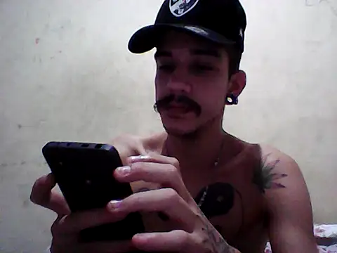 gatobranco001 online show from 19, 3, 2025