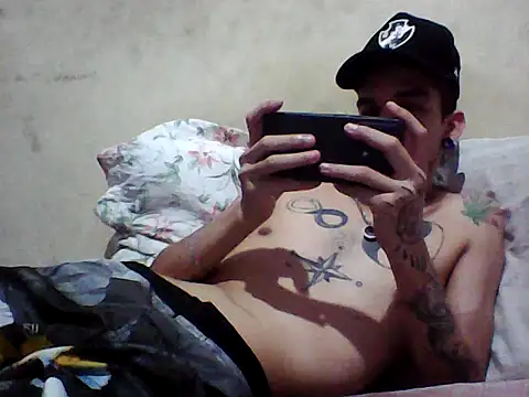 gatobranco001 online show from 19, 3, 2025