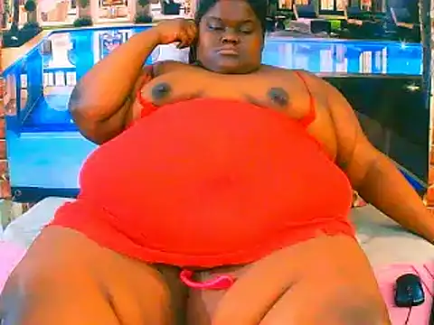 EbonyHotBuns online show from 14, 5, 2026