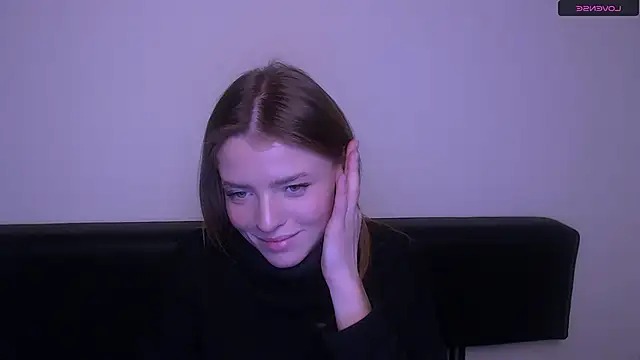 Snapshot of MissOliviaa_ chatting on 13, 12, 2024 MissOliviaa  online show from 13, 12, 2024