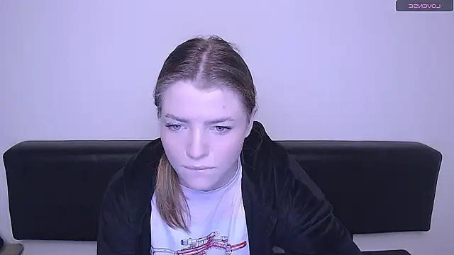 Snapshot of MissOliviaa_ chatting on 16, 12, 2024 MissOliviaa  online show from 16, 12, 2024