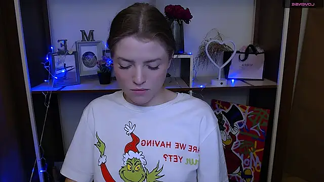 Snapshot of MissOliviaa_ chatting on 9, 1, 2025 MissOliviaa  online show from 9, 1, 2025