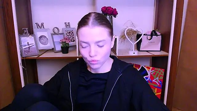 Snapshot of MissOliviaa_ chatting on 26, 1, 2025 MissOliviaa  online show from 26, 1, 2025