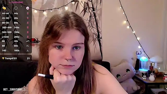 Moona xx online show from 26, 1, 2025