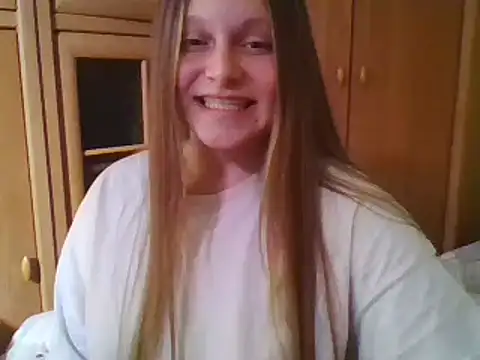 Evasapples online show from 31, 1, 2025