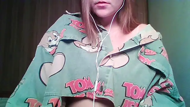 Snapshot of Evasapples chatting on 4, 2, 2026 Evasapples online show from 4, 2, 2026