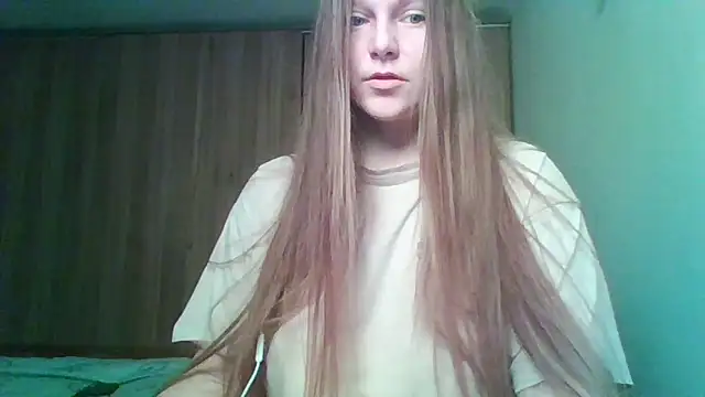 Snapshot of Evasapples chatting on 15, 2, 2026 Evasapples online show from 15, 2, 2026