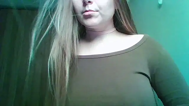 Snapshot of Evasapples chatting on 23, 2, 2026 Evasapples online show from 23, 2, 2026