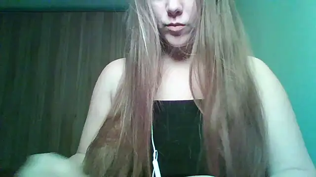 Snapshot of Evasapples chatting on 27, 2, 2026 Evasapples online show from 27, 2, 2026