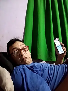 ardiente47 online show from 15, 11, 2025